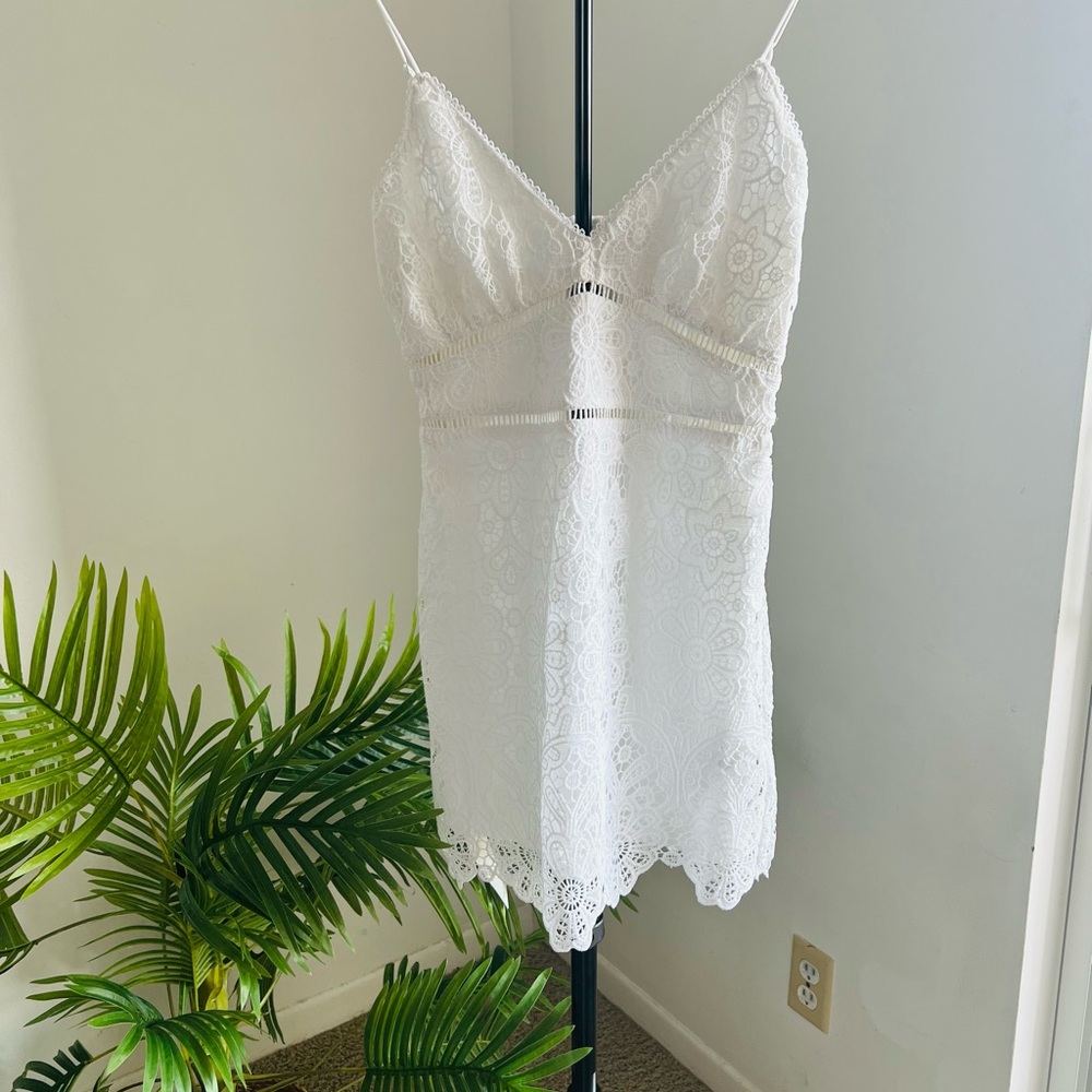 Abercrombie & Fitch White Lace Mini Dress - Picture 15 of 16